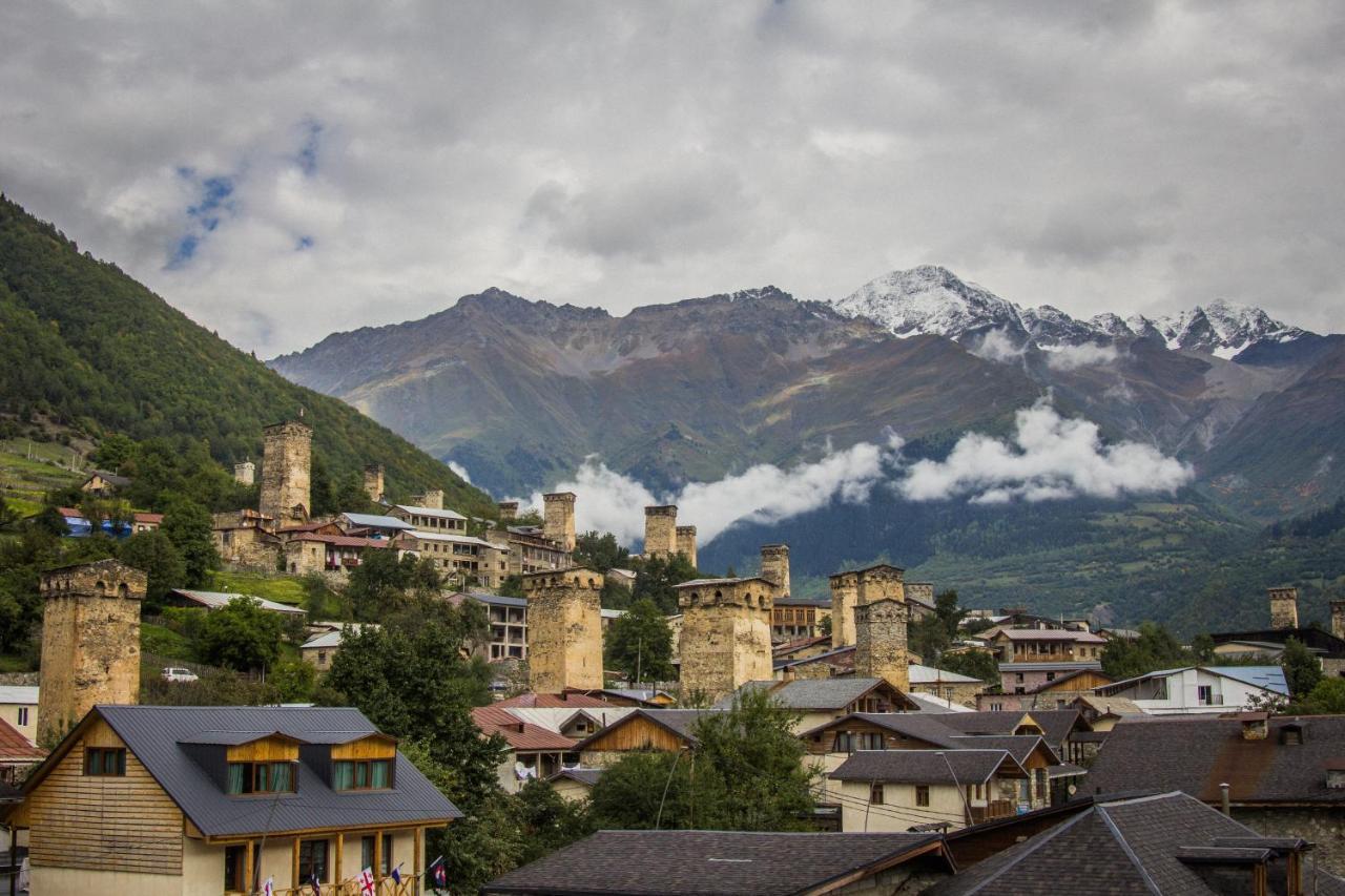 Hotel Svaneti Mestia Exteriör bild