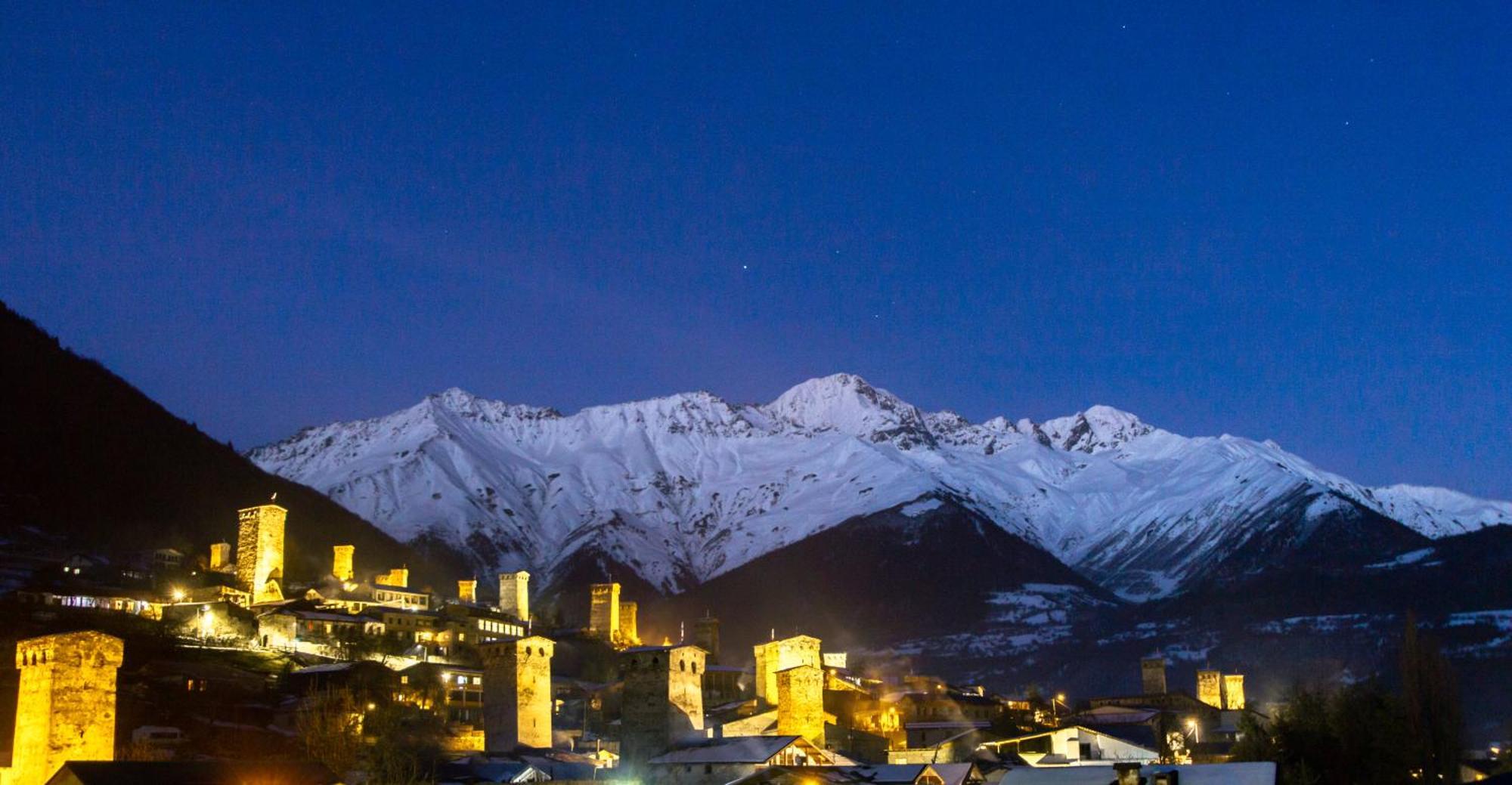 Hotel Svaneti Mestia Exteriör bild